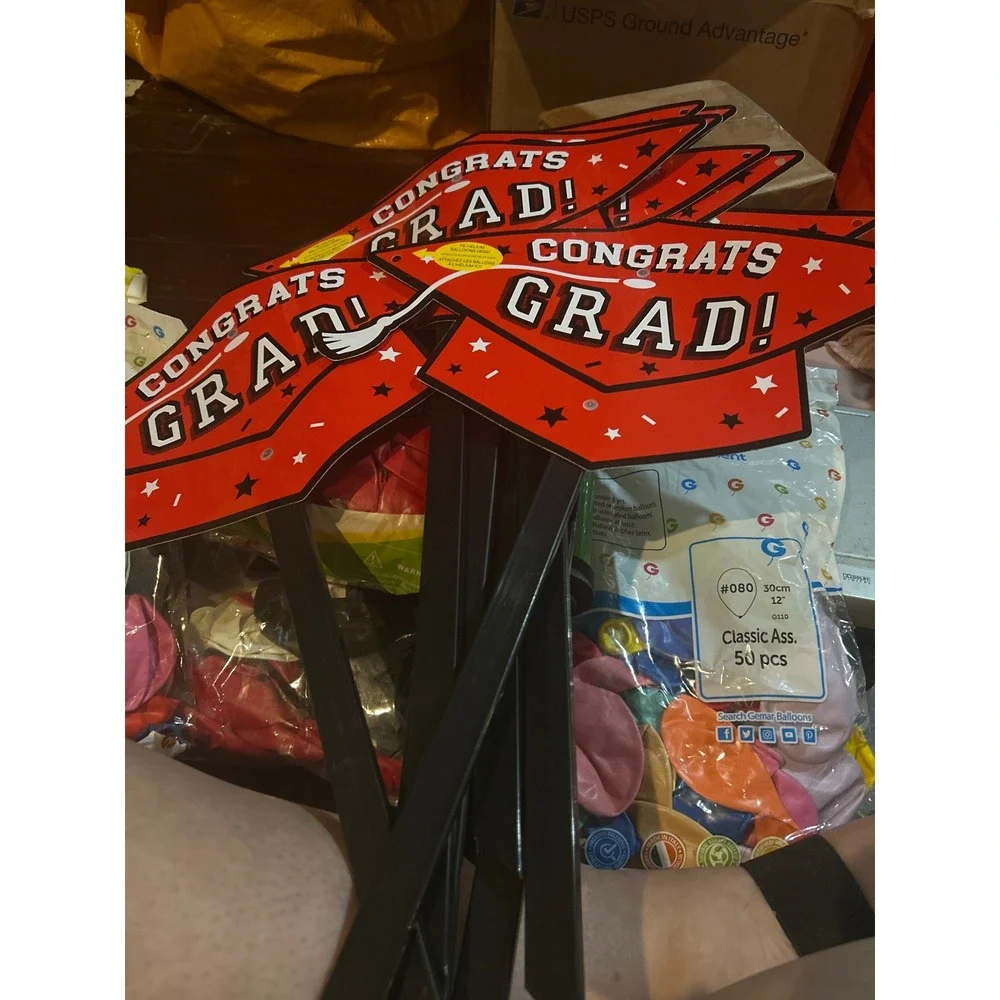 Graduation Yard Sign Unisex OS Red New Congrats Grad Cap Stake 9pc